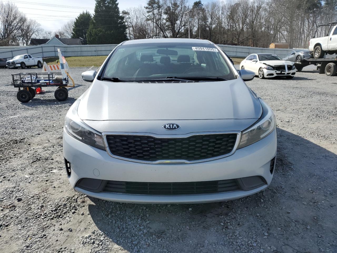 2017 Kia Forte - Image 5