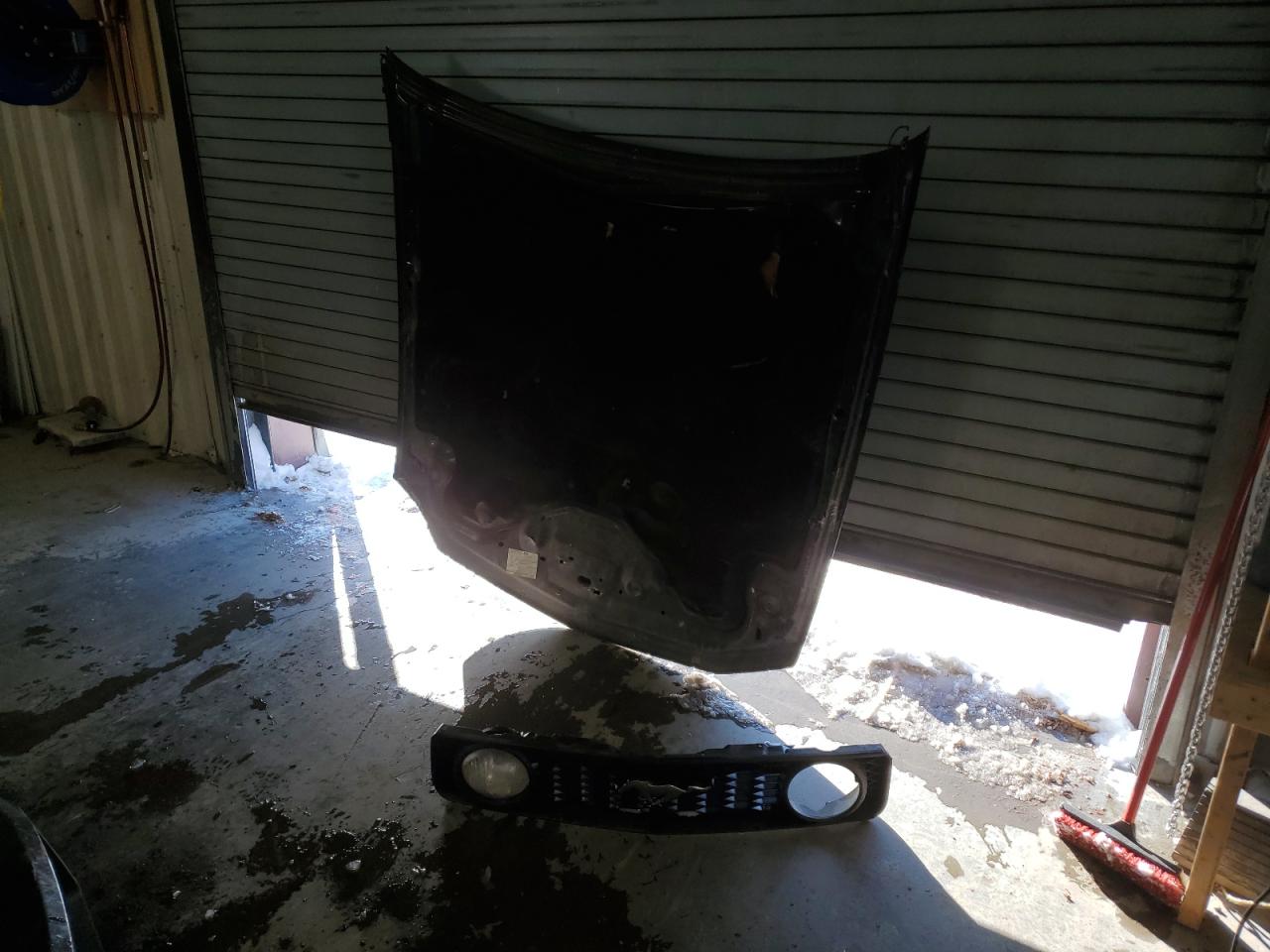 2007 Ford Mustang - Image 12