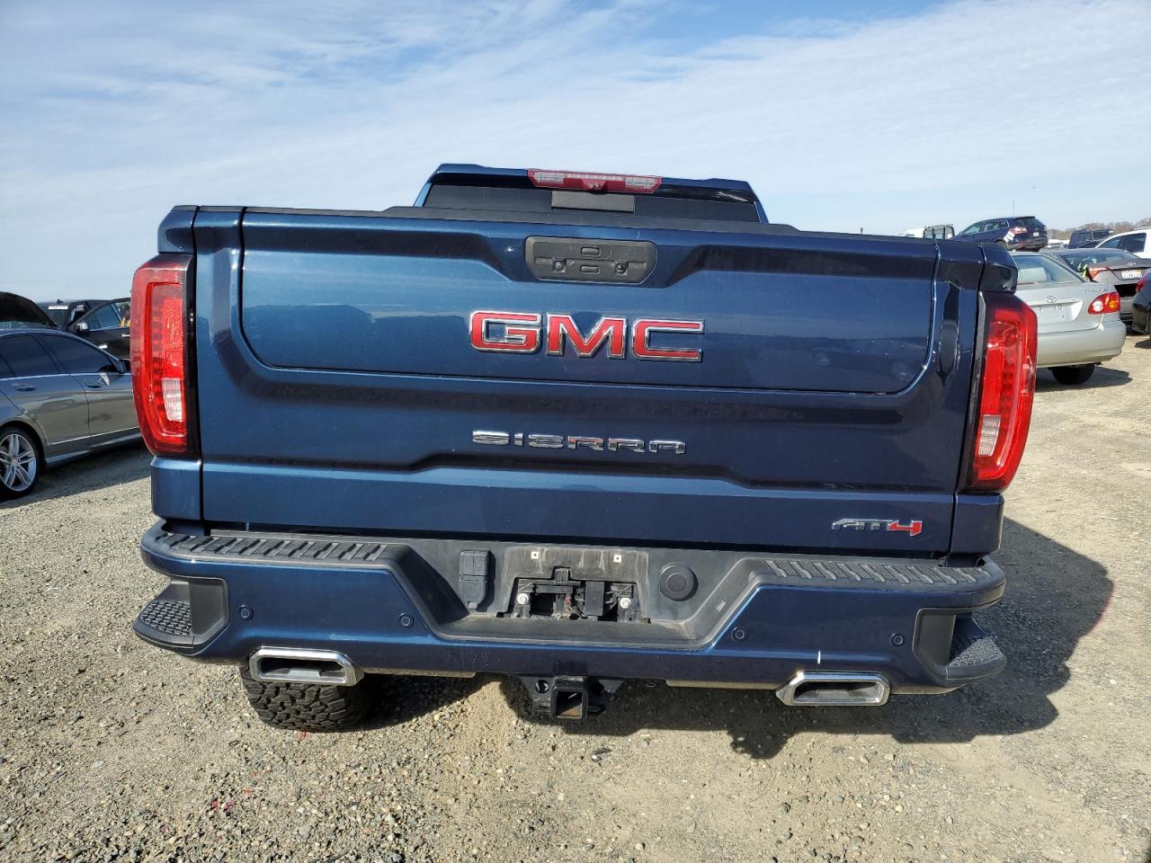 2020 GMC Sierra - Image 6