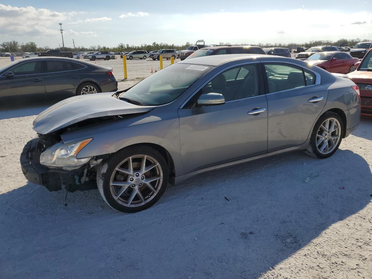 2009 Nissan Maxima - Image 1