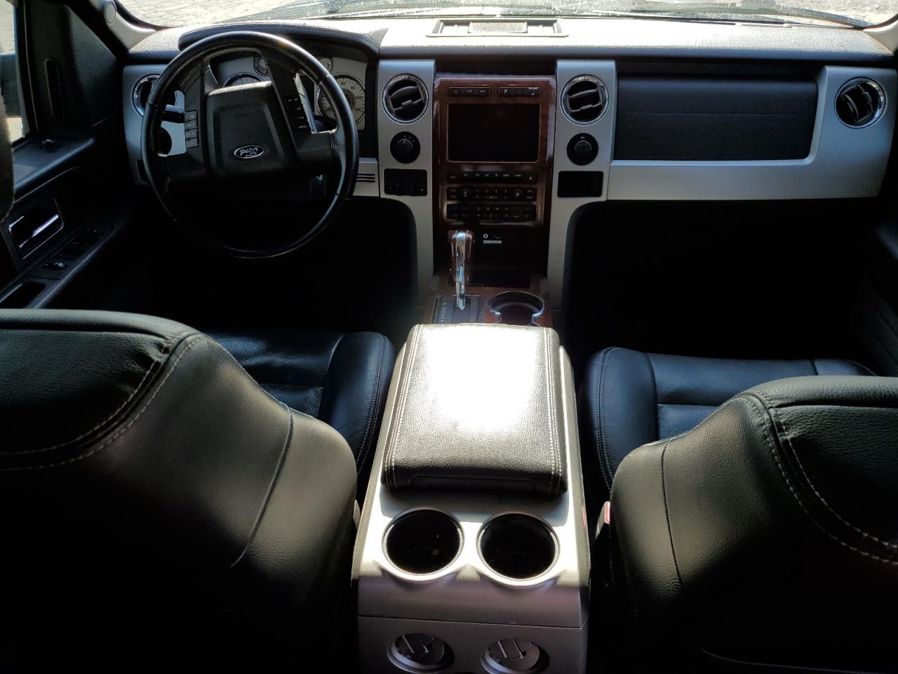 2010 Ford F-150 - Image 8