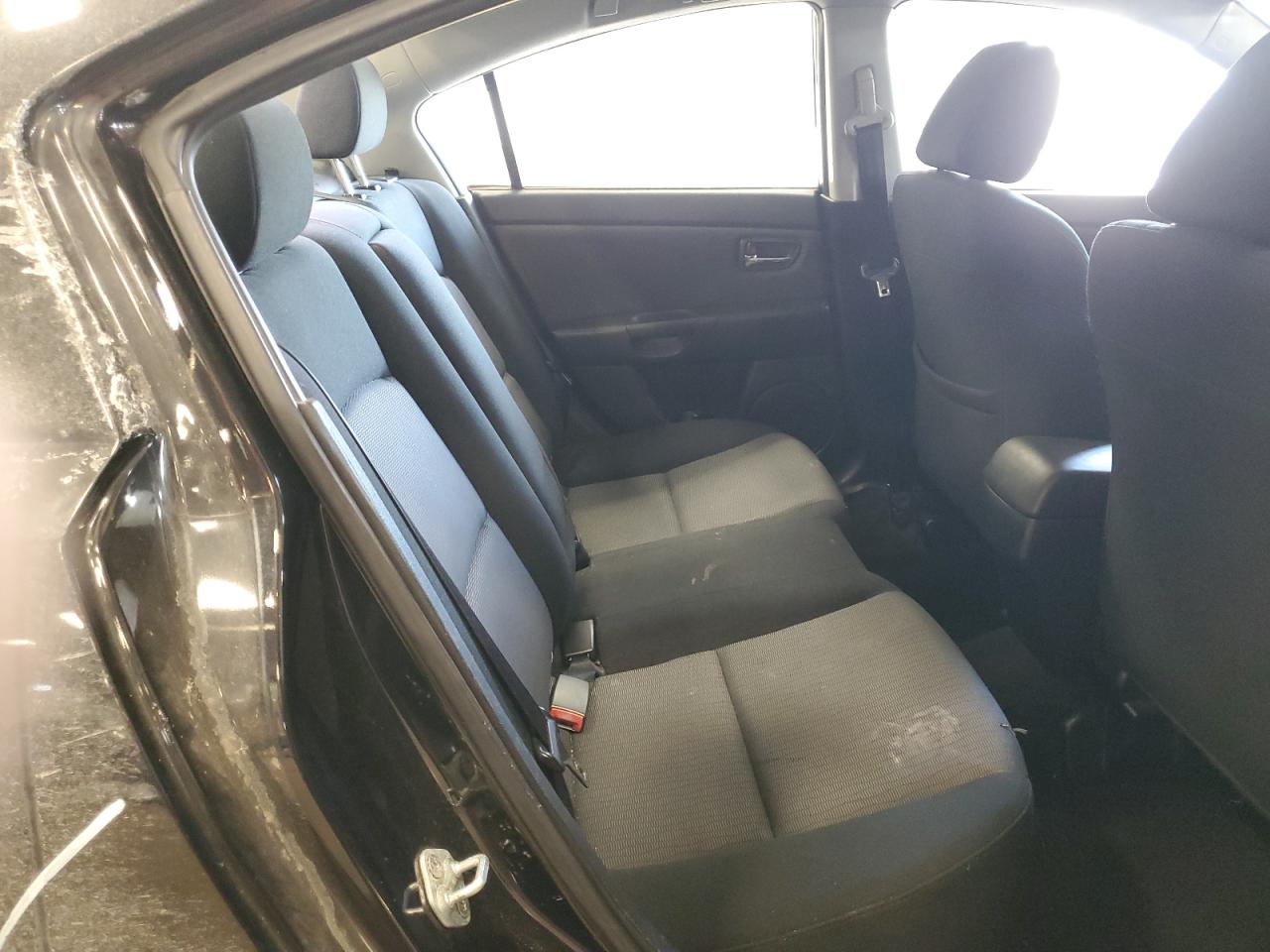 2009 Mazda 3 - Image 10