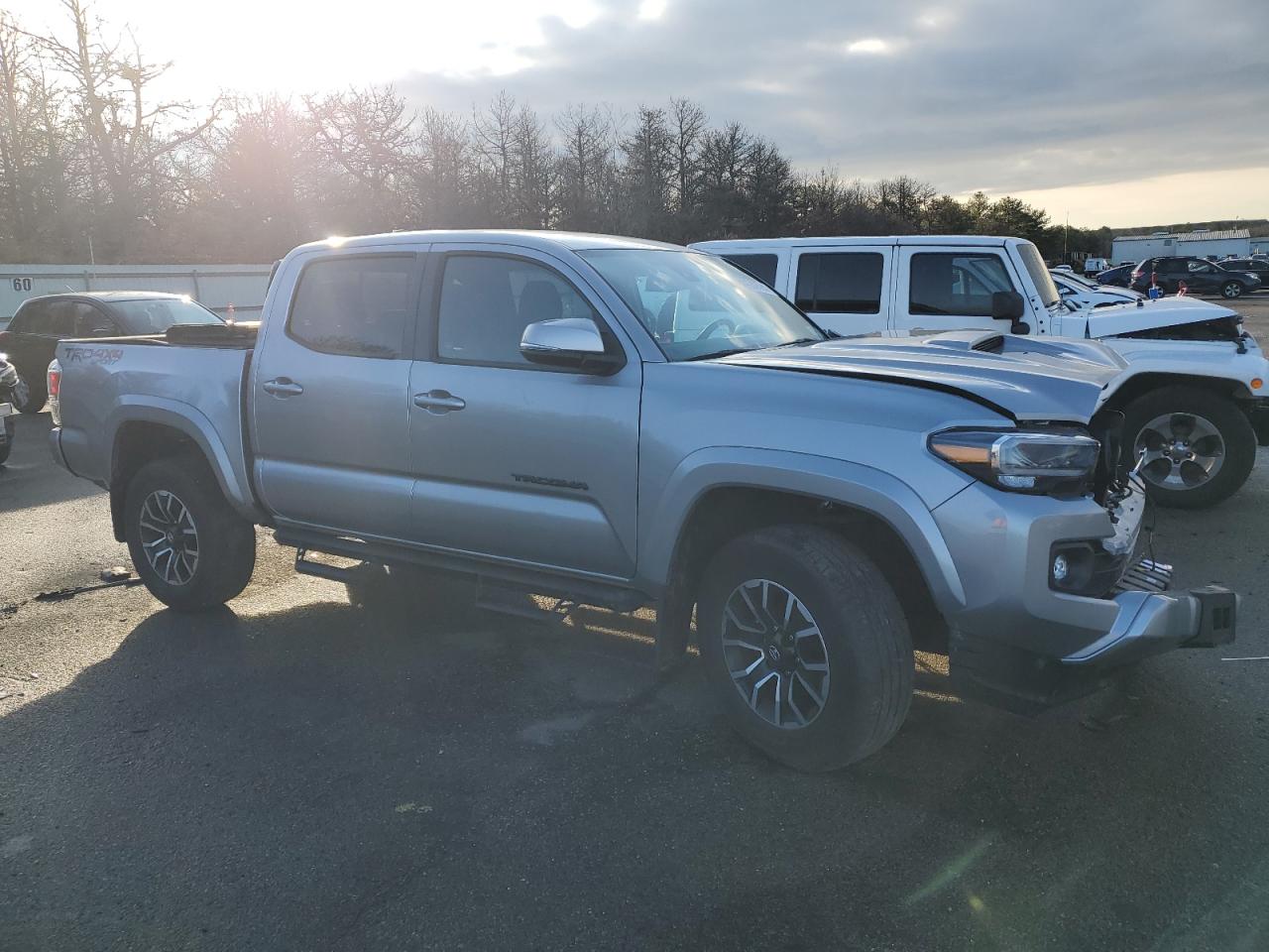 2021 Toyota Tacoma - Image 4