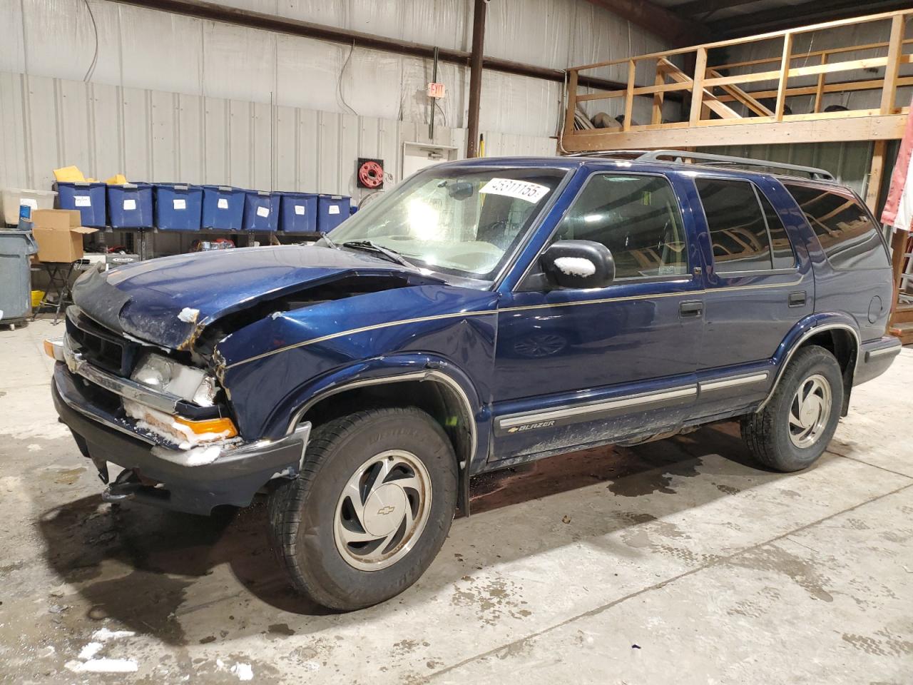 1999 Chevrolet Blazer - Image 1