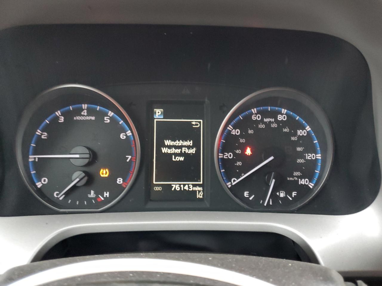 2018 Toyota RAV 4 - Image 9