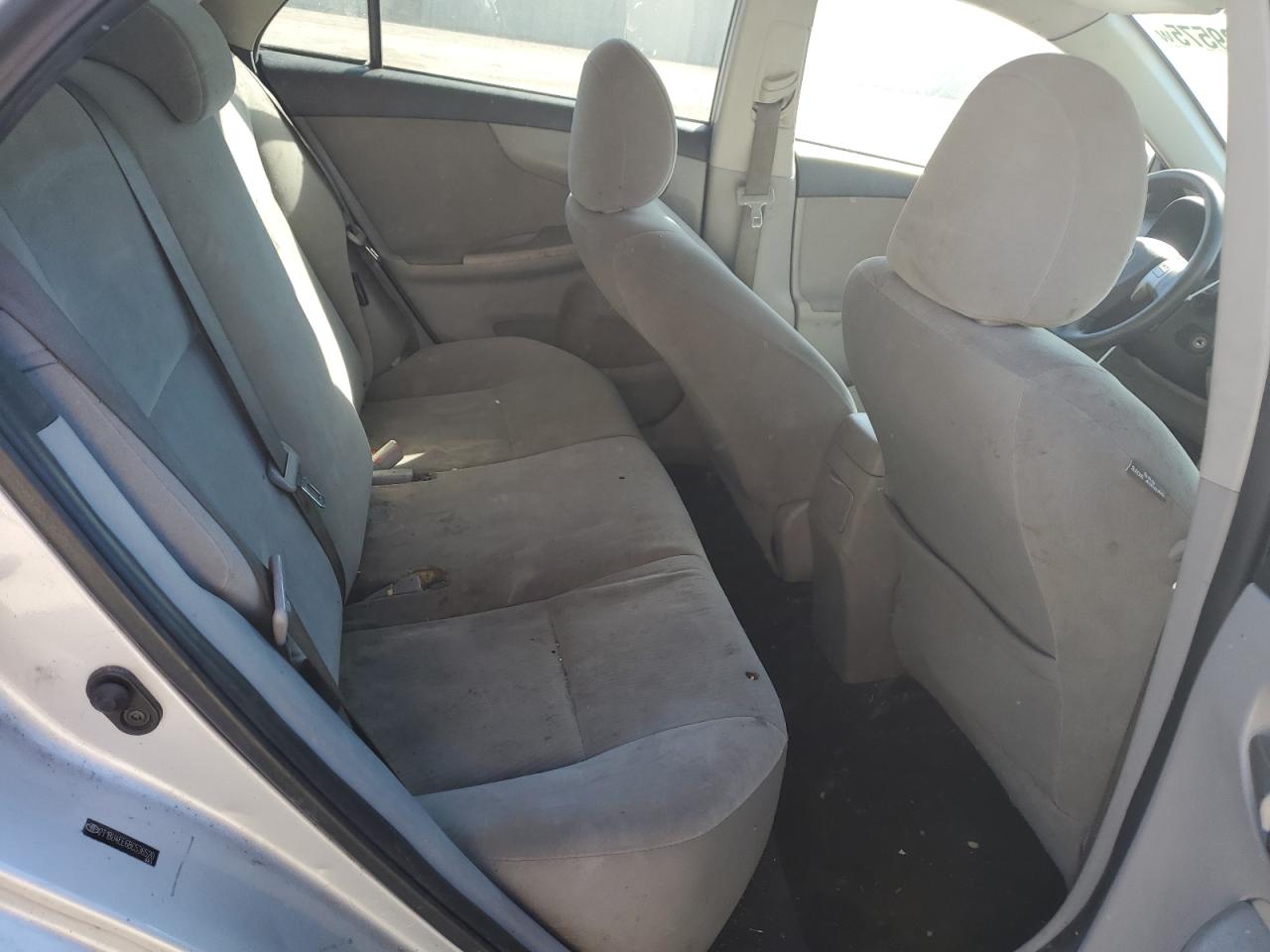 2011 Toyota Corolla - Image 10