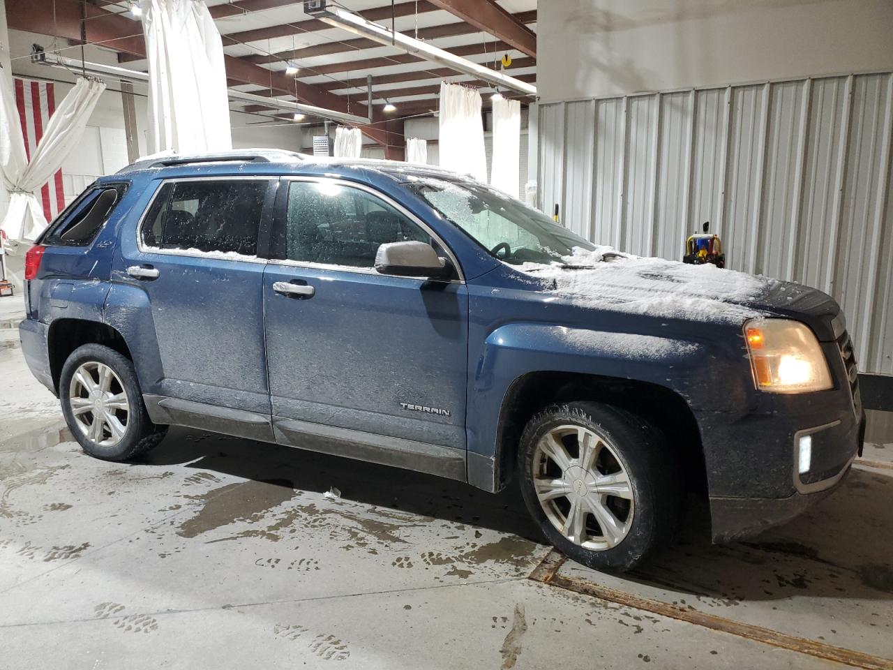 2016 GMC Terrain - Image 4