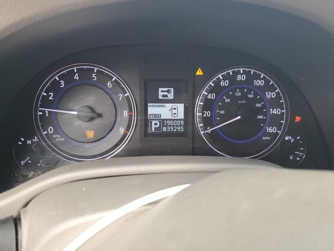 2013 Infiniti G - Image 9