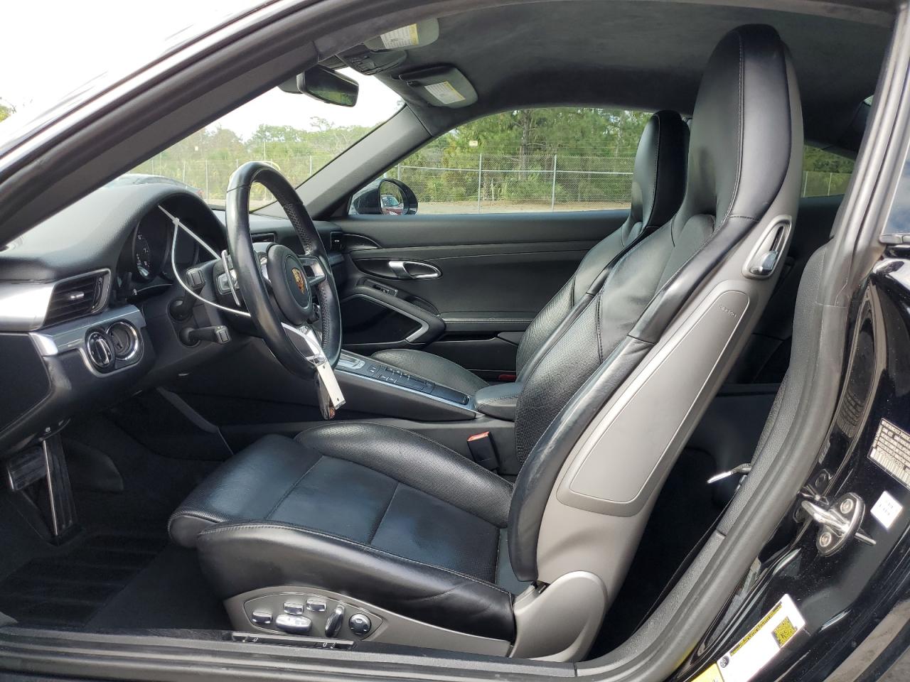 2017 Porsche 911 - Image 7