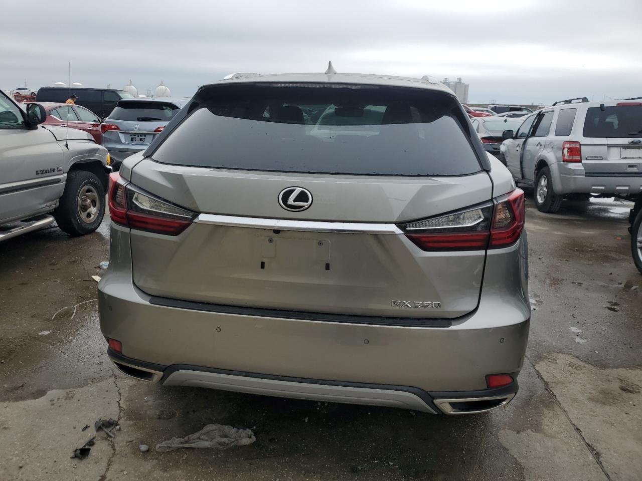 2022 Lexus RX - Image 6