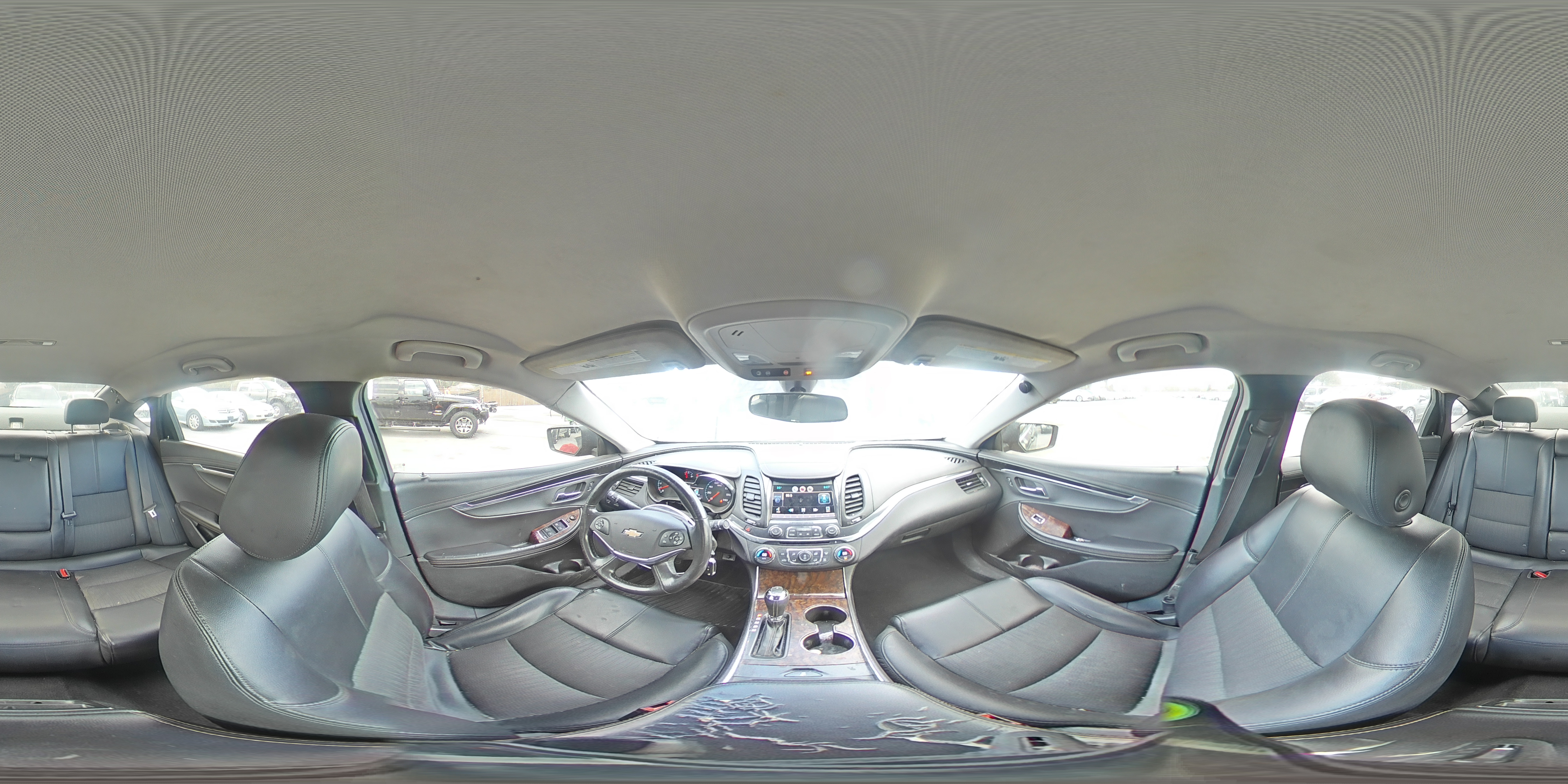 2015 Chevrolet Impala - Image 13