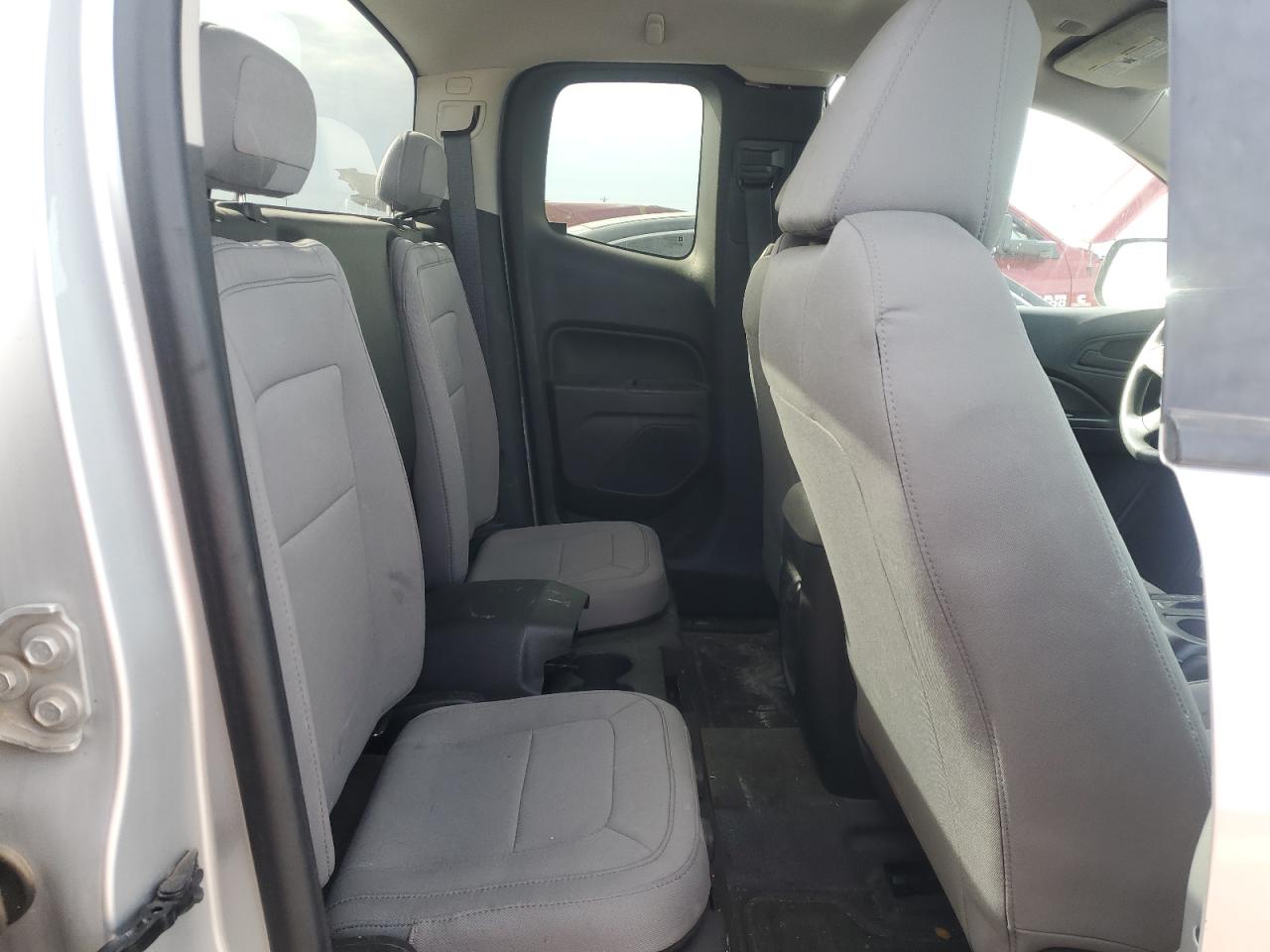 2016 Chevrolet Colorado - Image 10