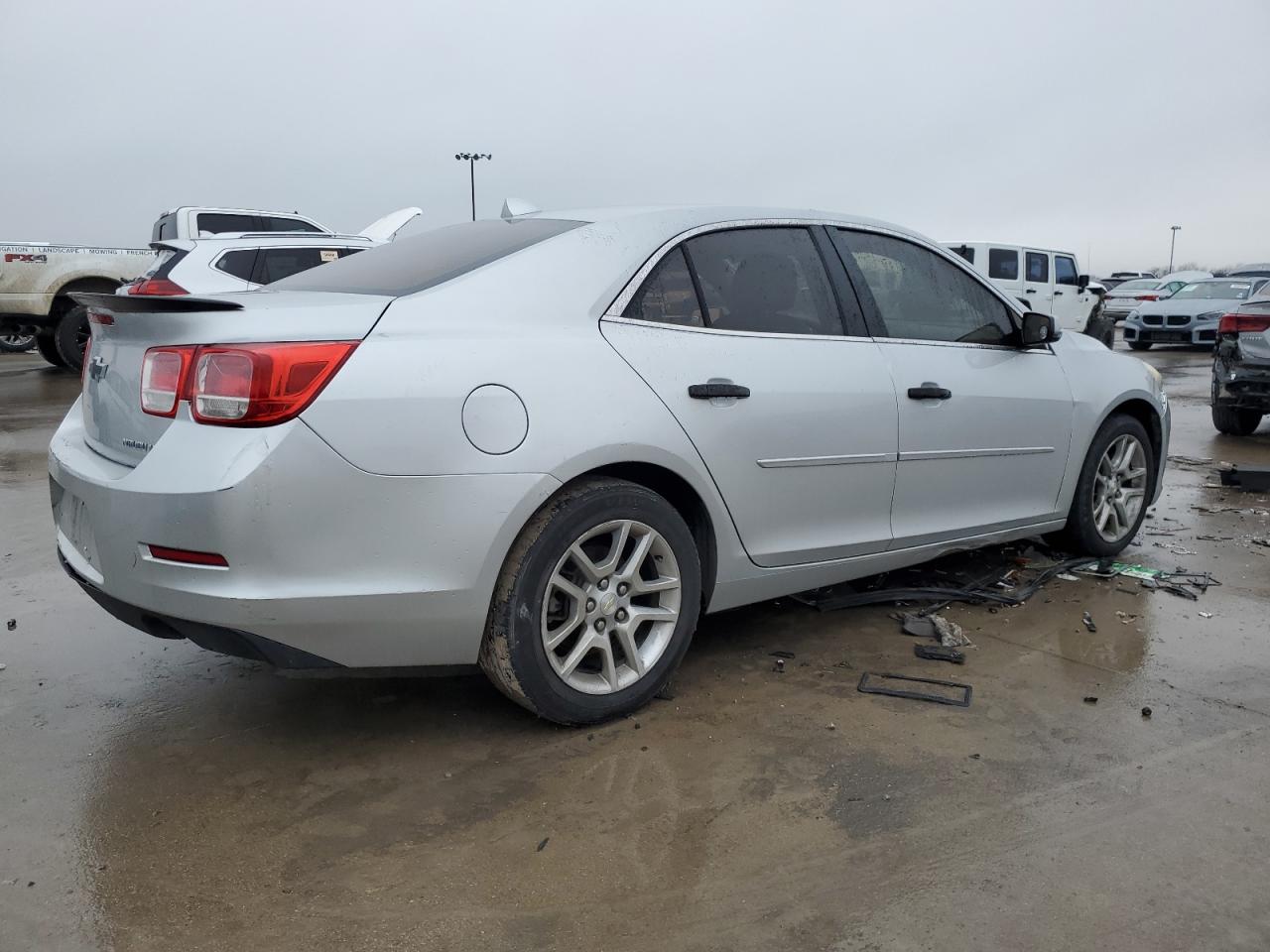 2014 Chevrolet Malibu - Image 3