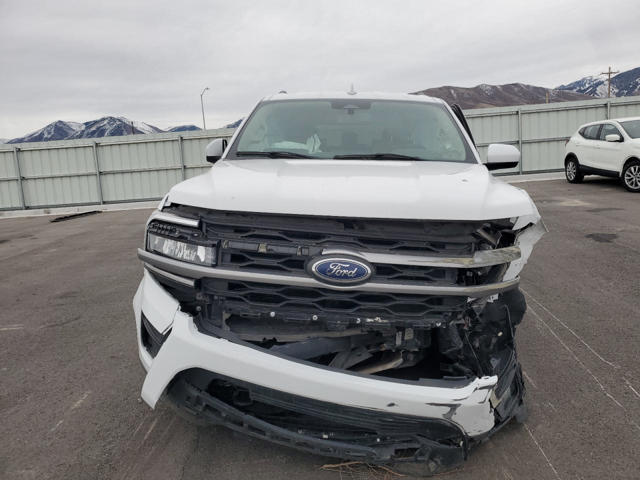 2023 Ford Expedition - Image 5