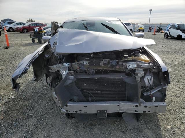  CHRYSLER 300 2018 Srebrny
