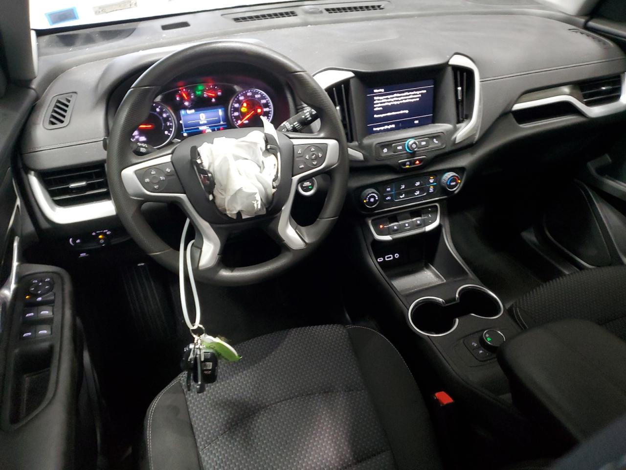 2022 GMC Terrain - Image 8