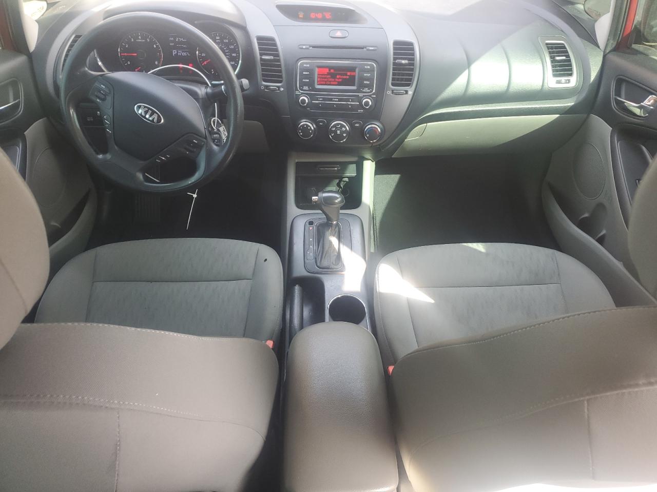 2014 Kia Forte - Image 8