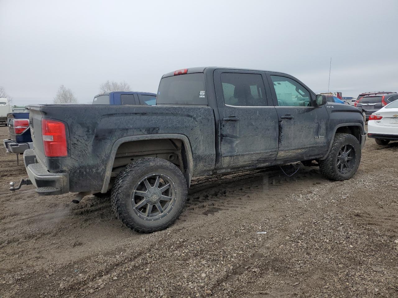 2014 GMC Sierra - Image 3