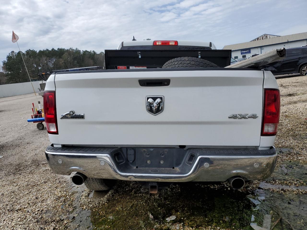 2018 RAM 1500 - Image 6