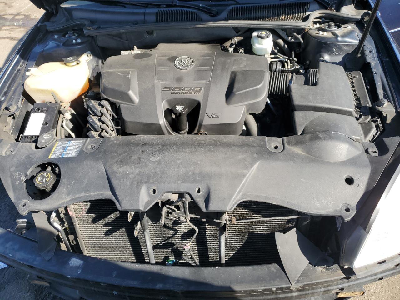 2006 Buick Lucerne - Image 11