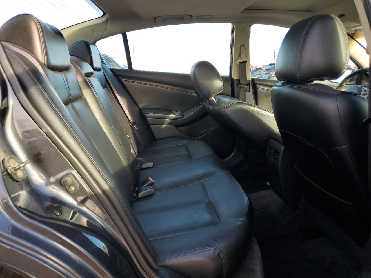 2007 Nissan Altima - Image 10