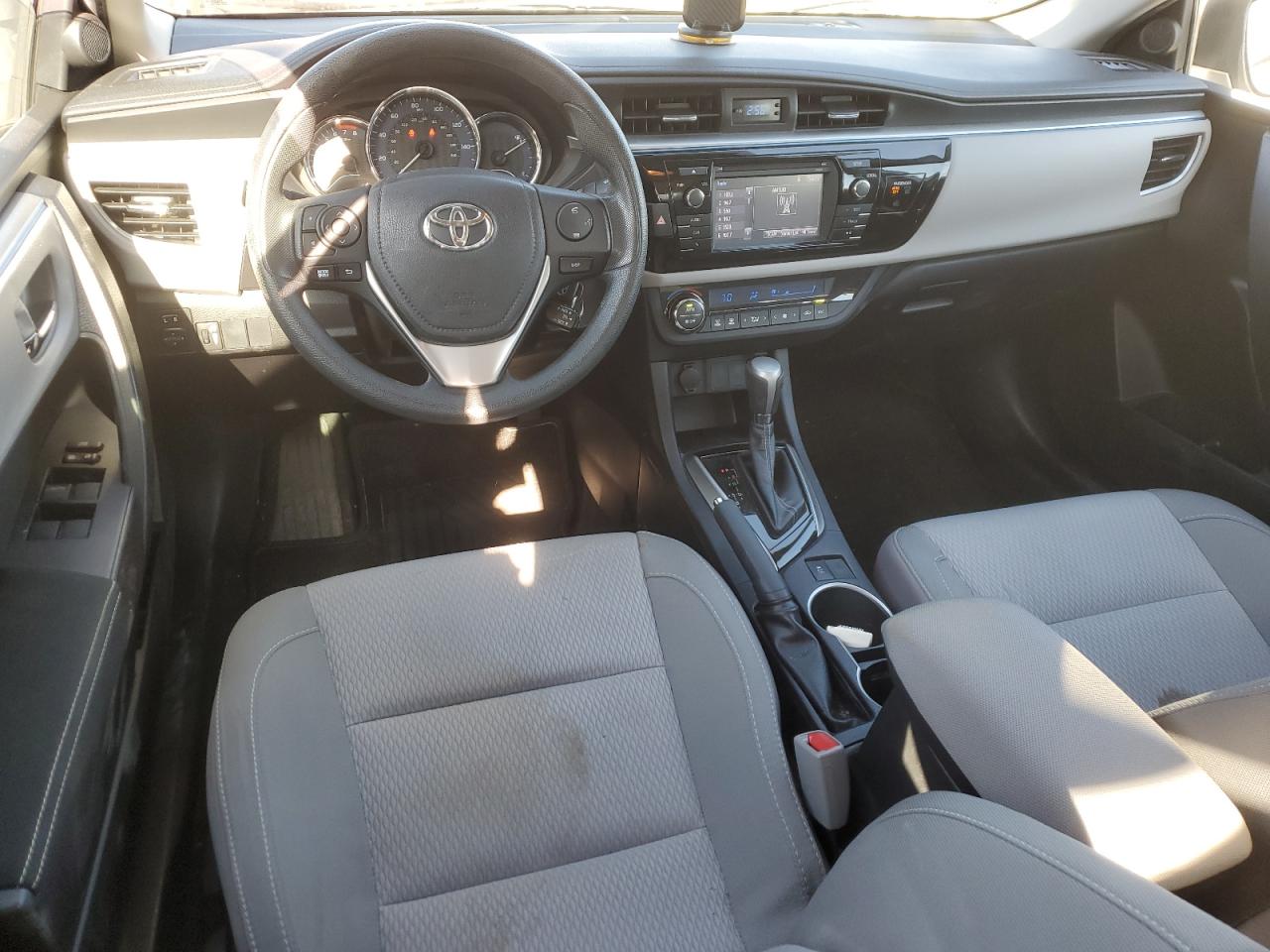 2015 Toyota Corolla - Image 8