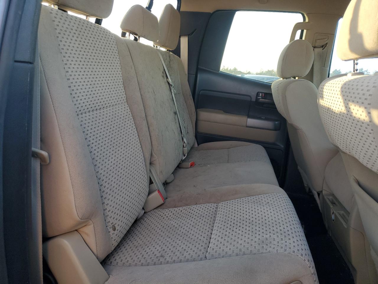 2012 Toyota Tundra - Image 10