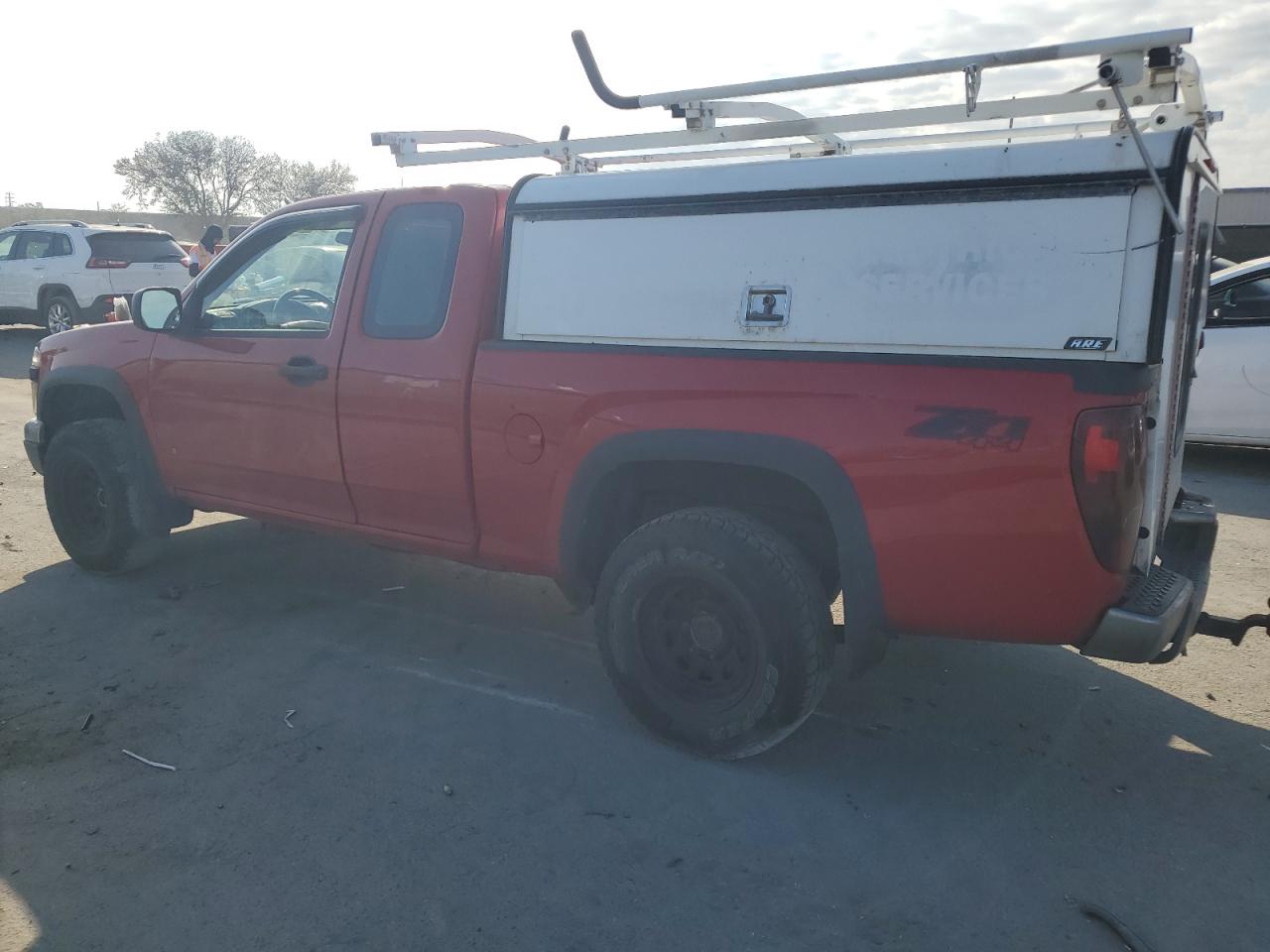 2007 Chevrolet Colorado - Image 2