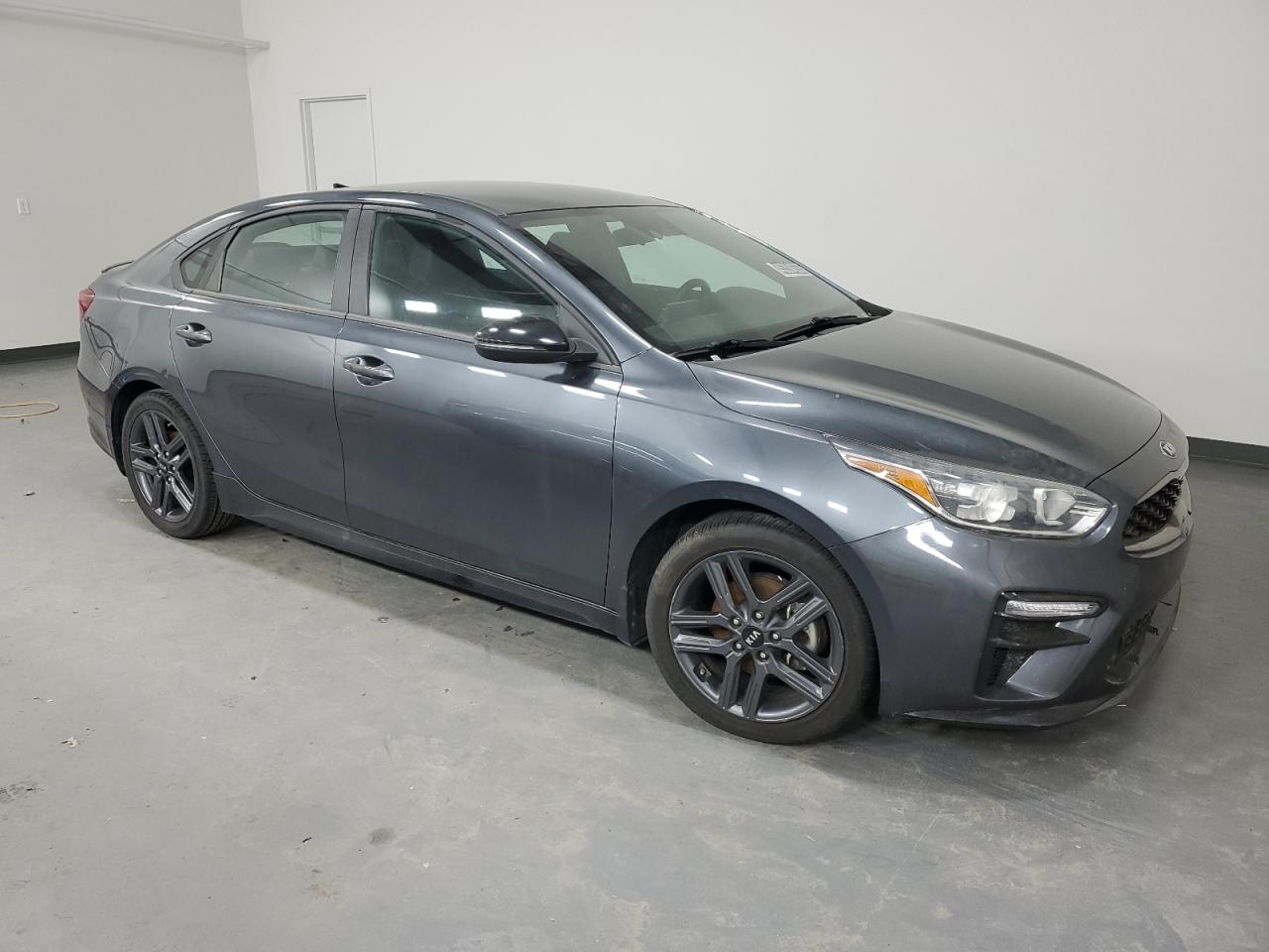 2021 Kia Forte - Image 4