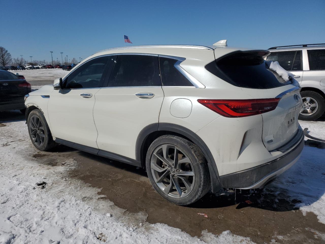 2019 Infiniti QX50 - Image 2