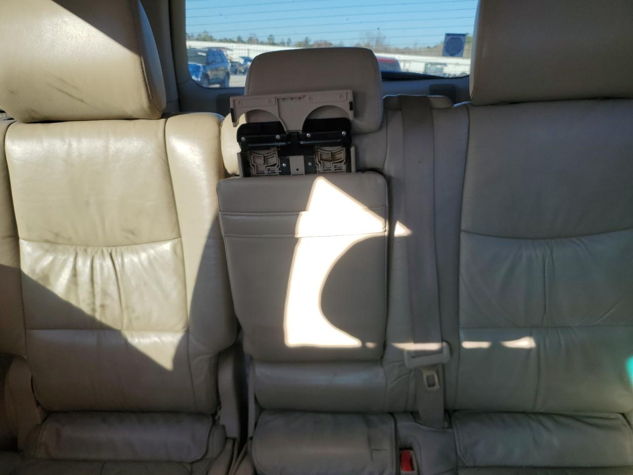 2007 Lexus GX - Image 10