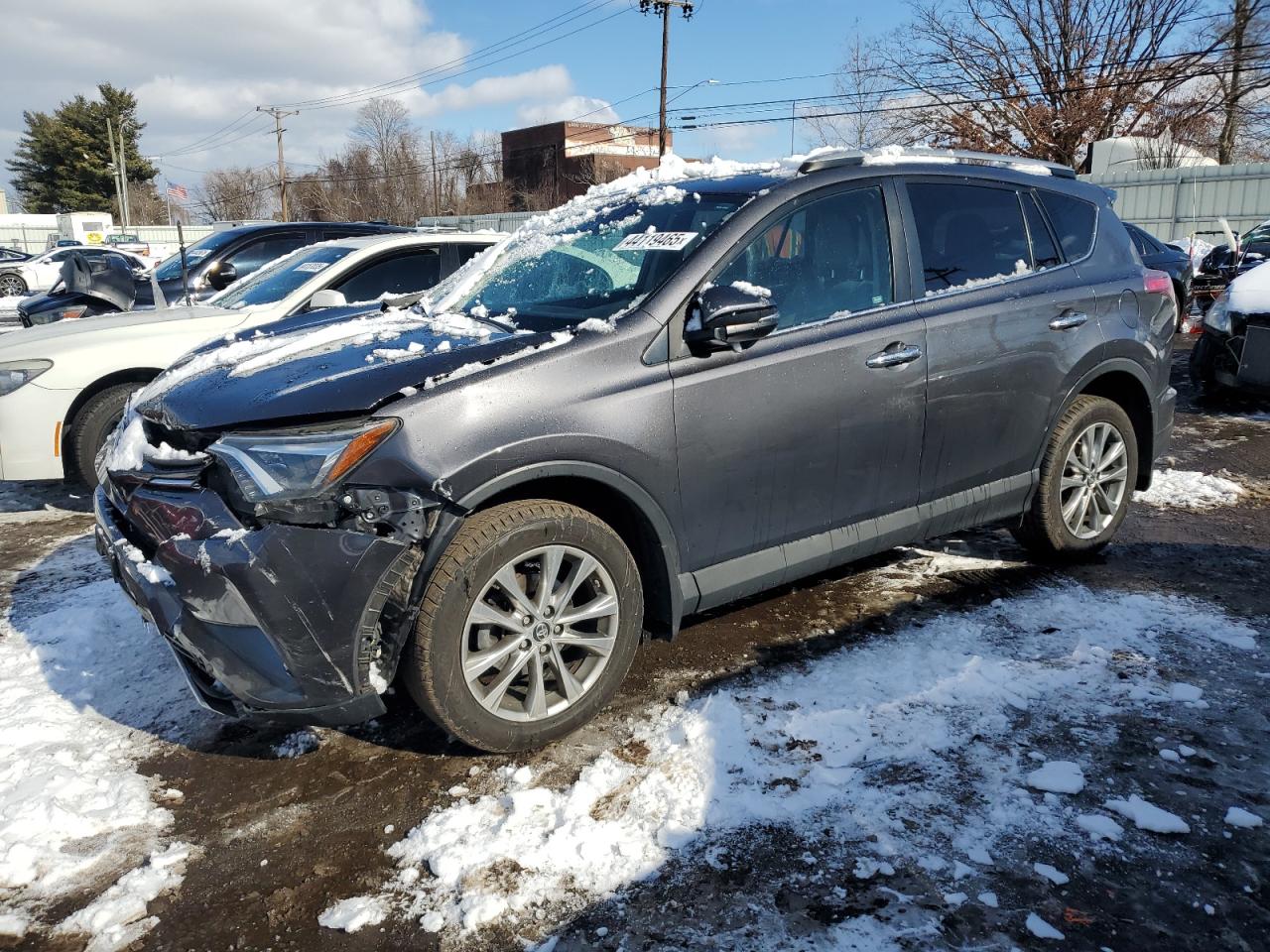 2017 Toyota RAV 4 - Image 1