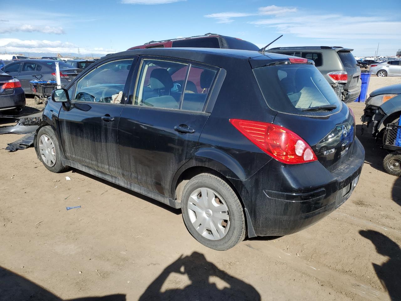 2012 Nissan Versa - Image 2