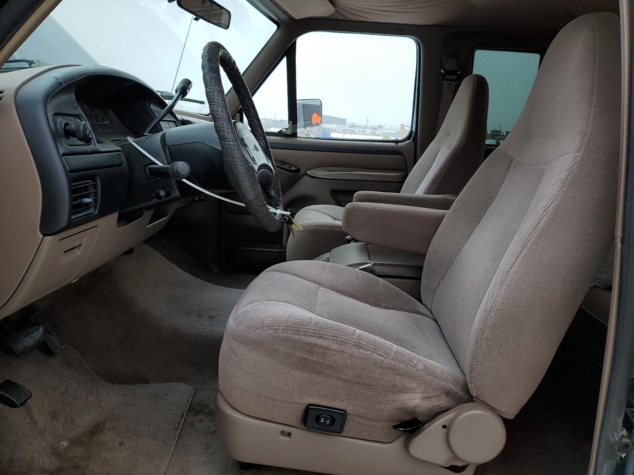 1996 Ford F250 - Image 7