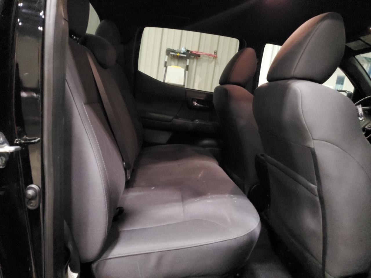 2017 Toyota Tacoma - Image 10
