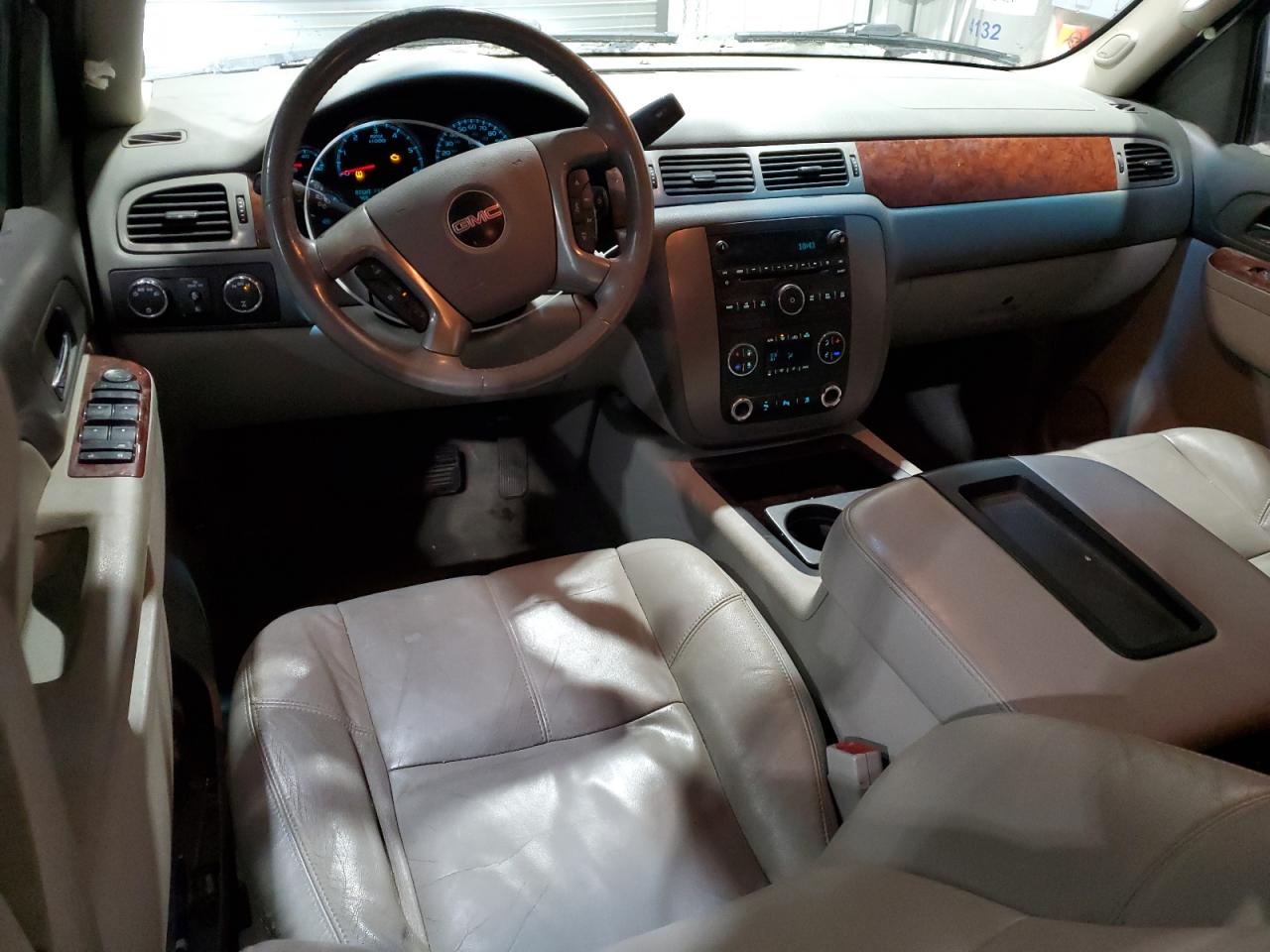 2011 GMC Yukon Slt VIN: 1GKS2CE05BR271281 Lot: 45723165