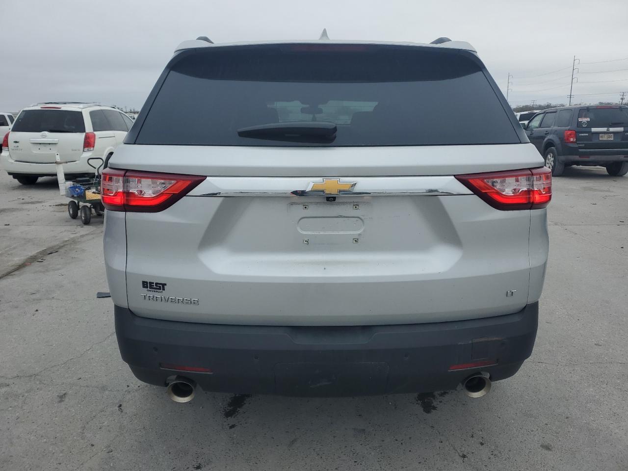 2020 Chevrolet Traverse - Image 6