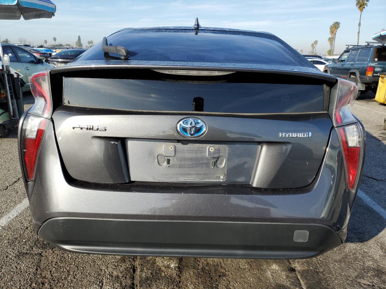 2016 Toyota Prius - Image 6