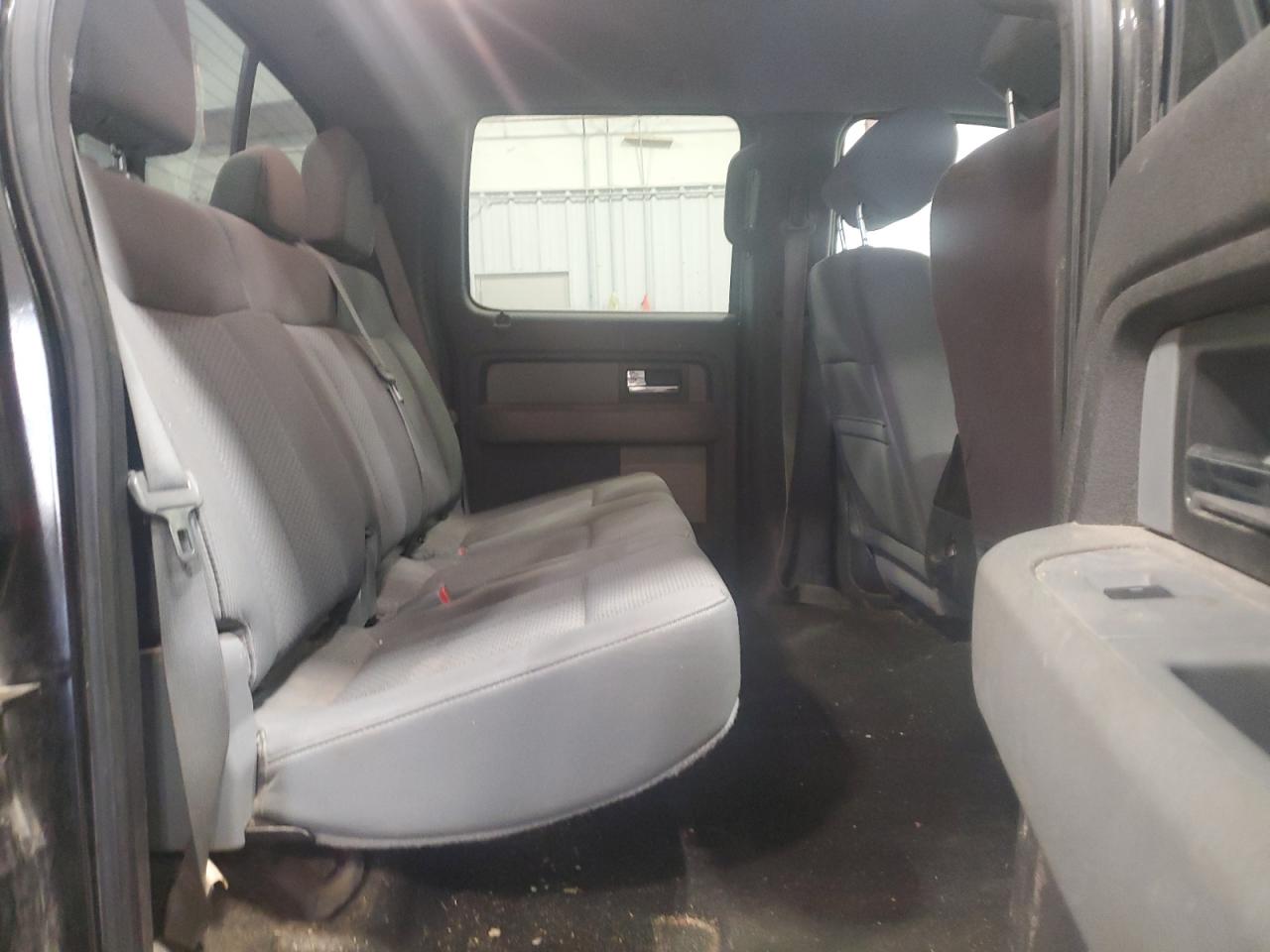 2014 Ford F-150 - Image 10