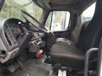 2006 Freightliner M2 106 Medium Duty zu verkaufen in Arlington, WA - Minor Dent/Scratches