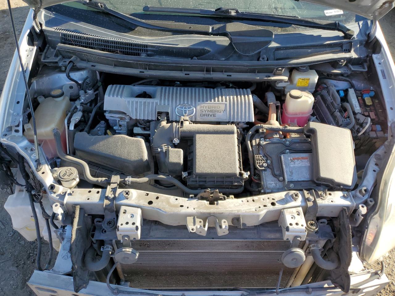2012 Toyota Prius - Image 11