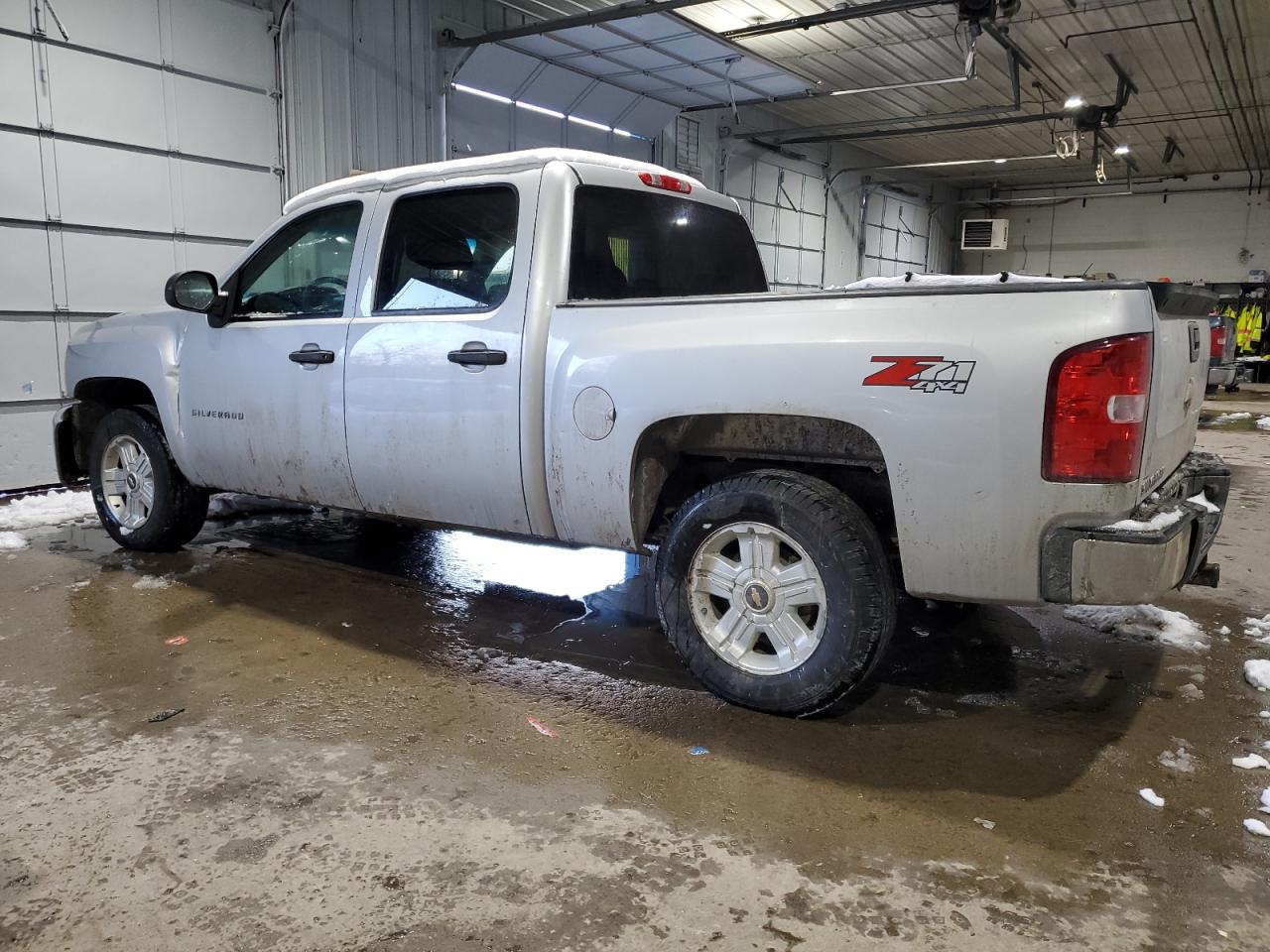 2013 Chevrolet Silverado - Image 2