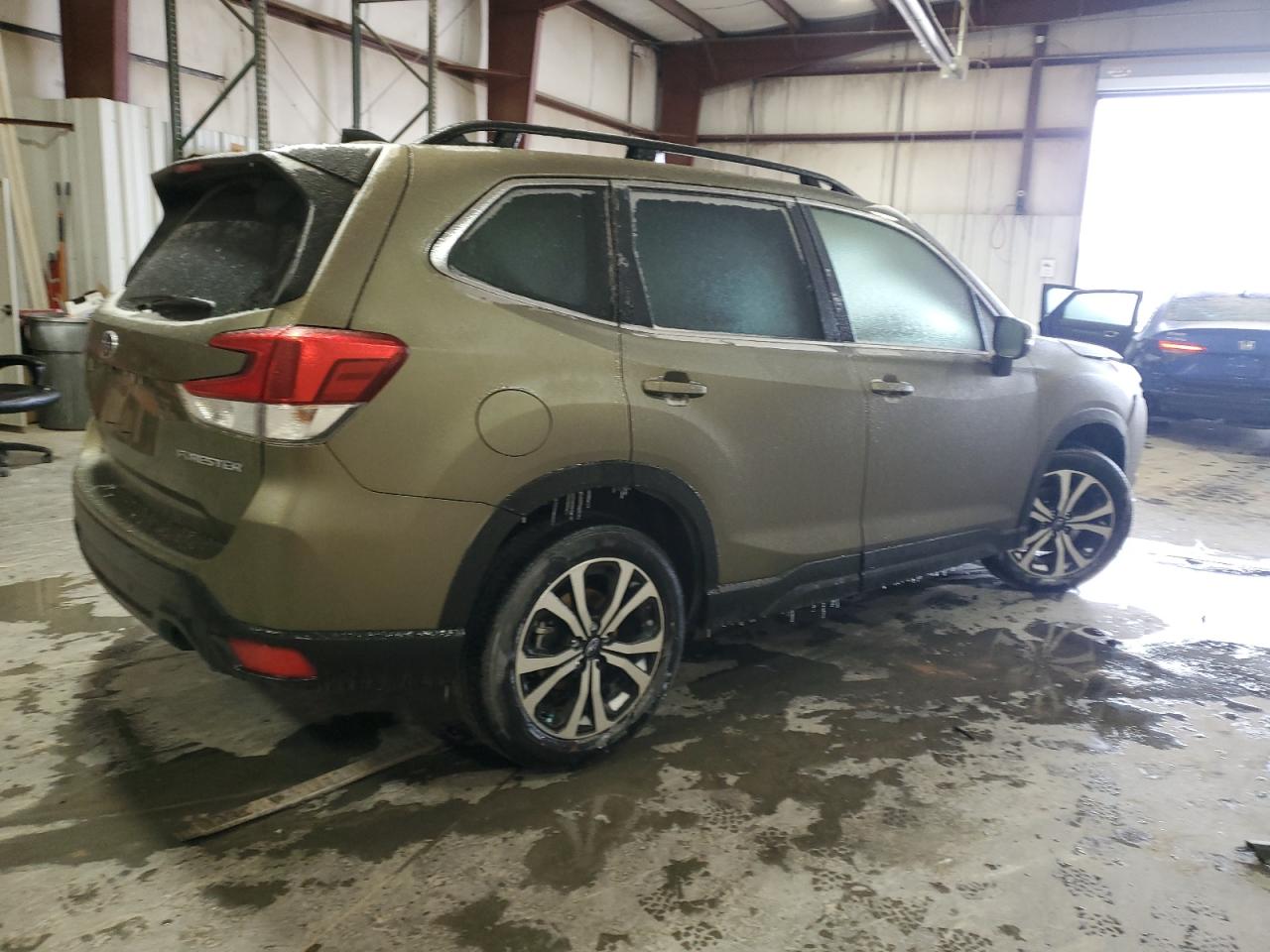 2024 Subaru Forester - Image 3