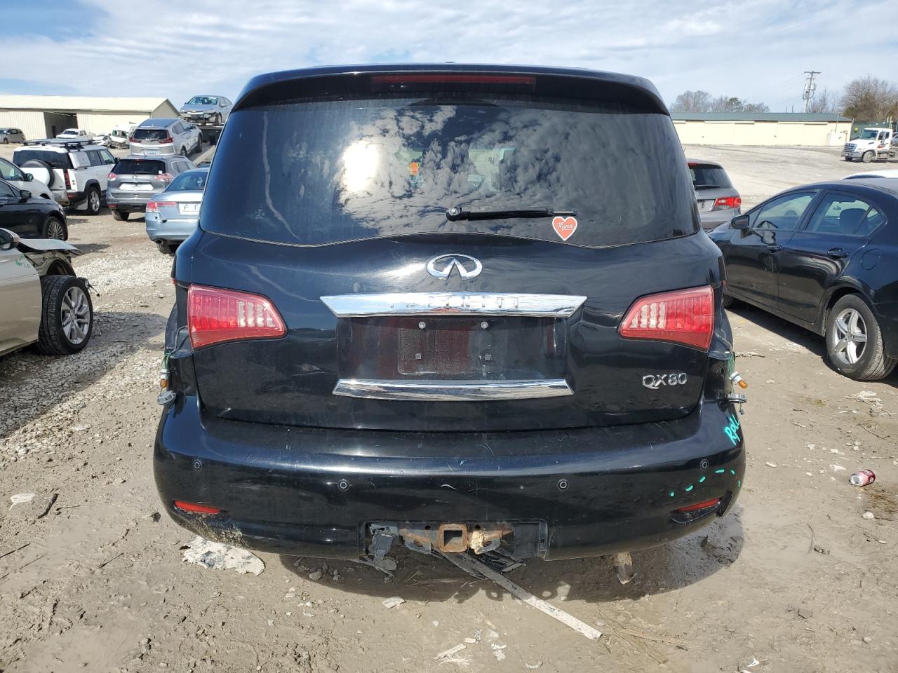2014 Infiniti QX80 - Image 6
