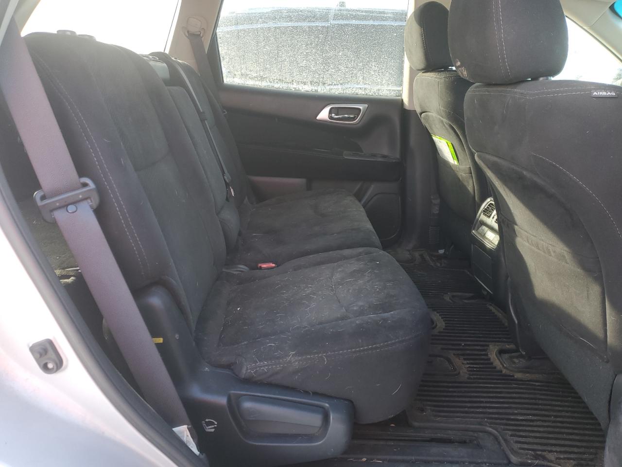 2016 Nissan Pathfinder - Image 11