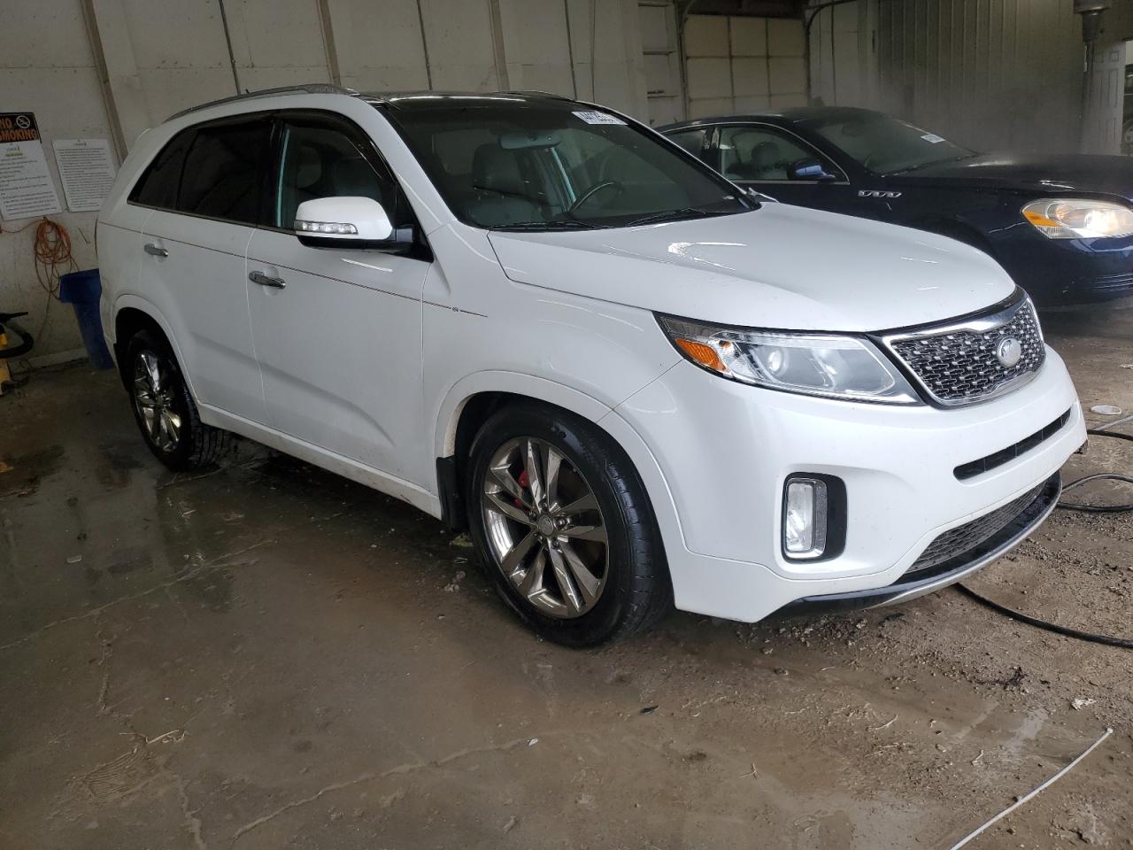 2014 Kia Sorento - Image 4