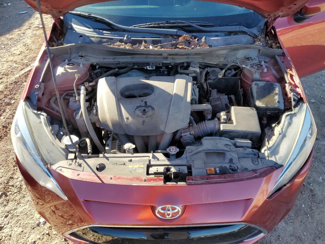 2017 Toyota Yaris - Image 11