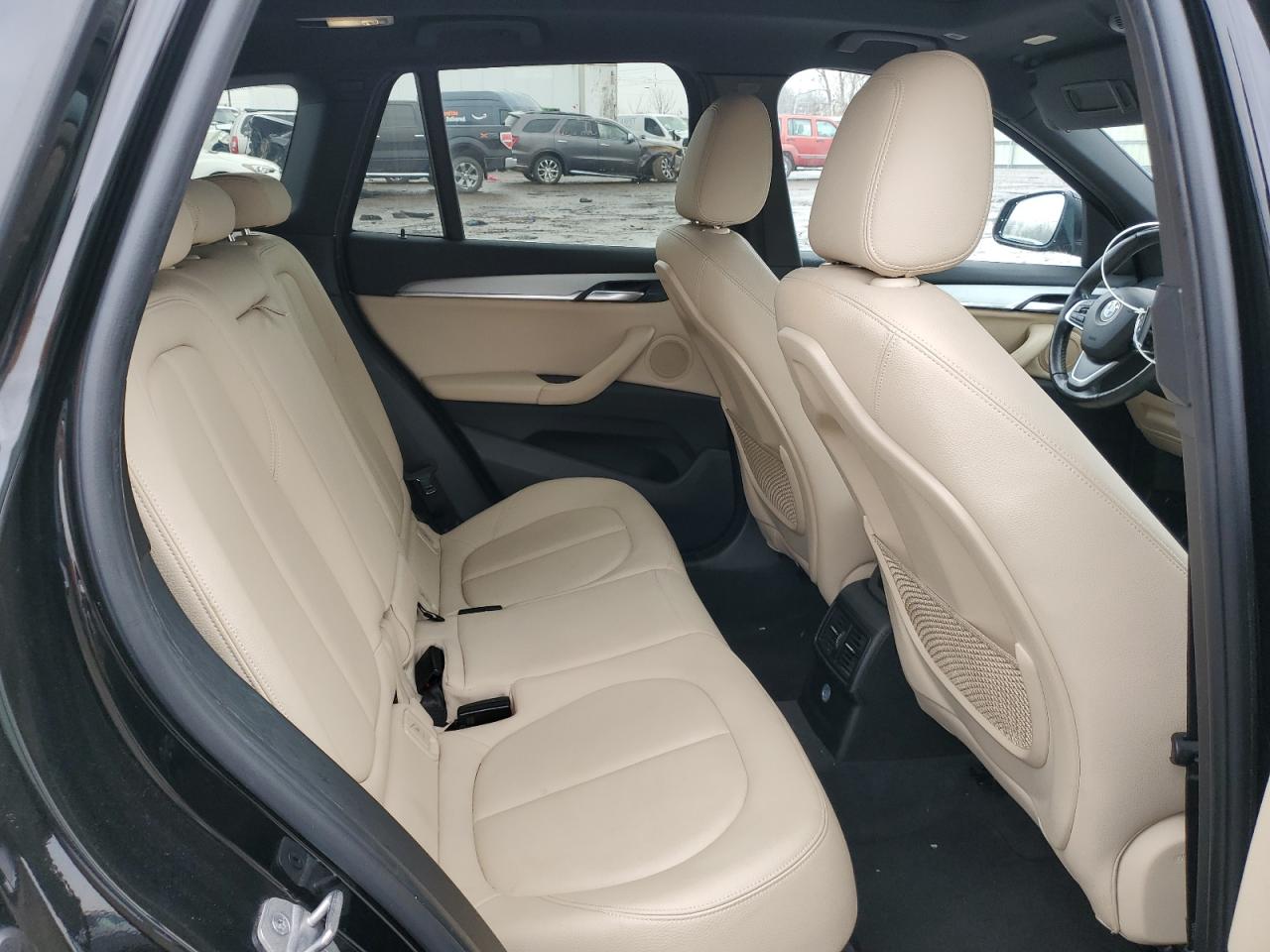 2017 BMW X1 - Image 10