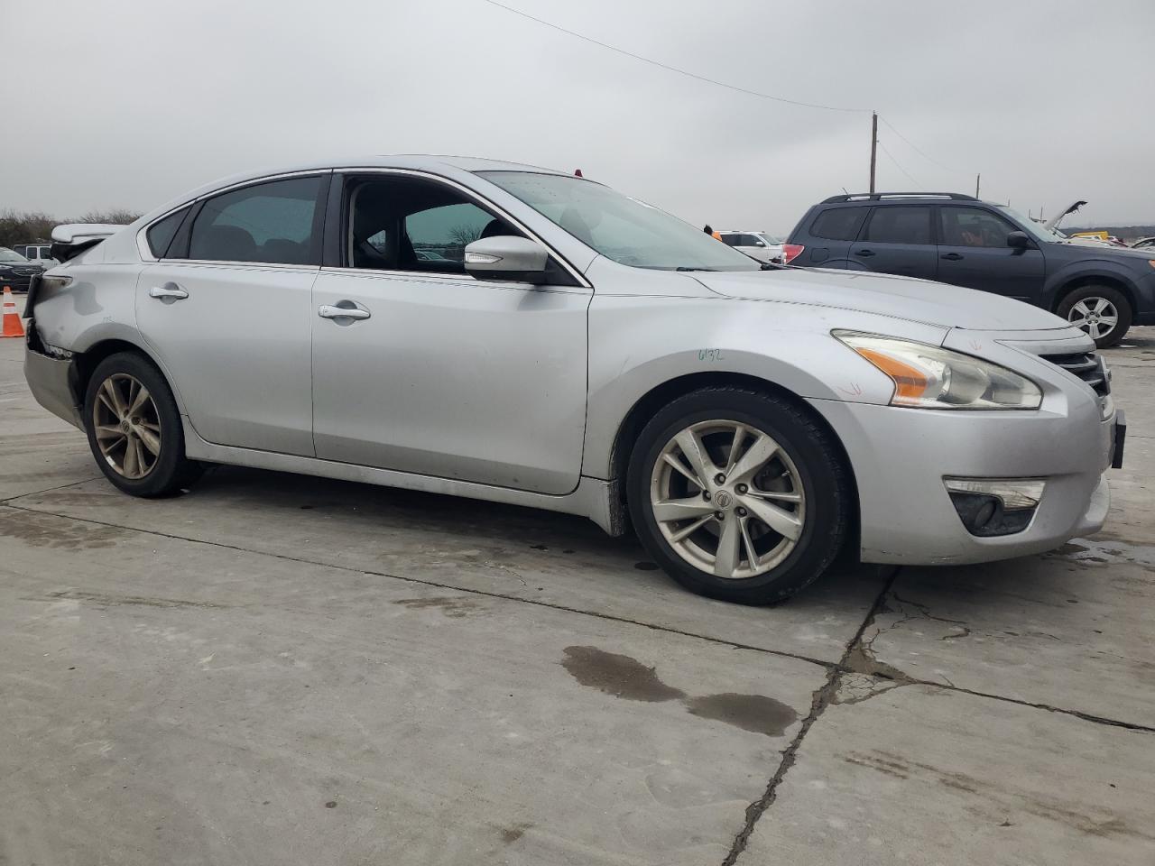 2015 Nissan Altima - Image 4