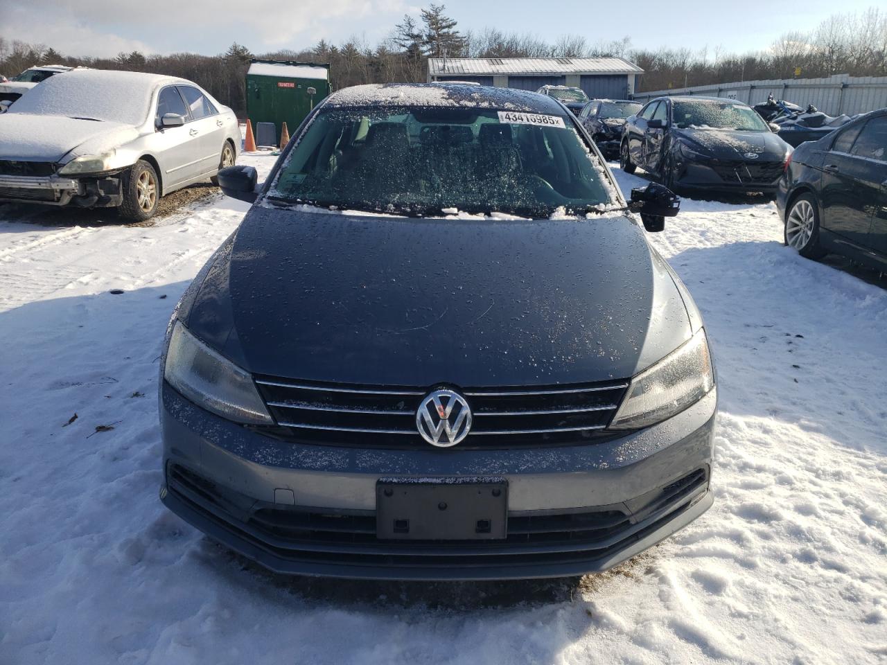 2015 Volkswagen Jetta - Image 5